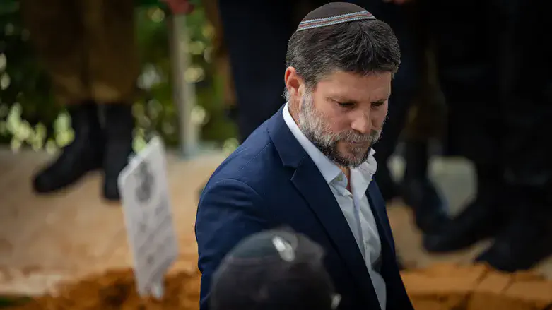 סמוטריץ' בהלוויה