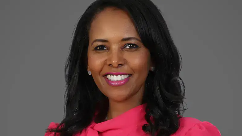 Legislator Mazi Pilip