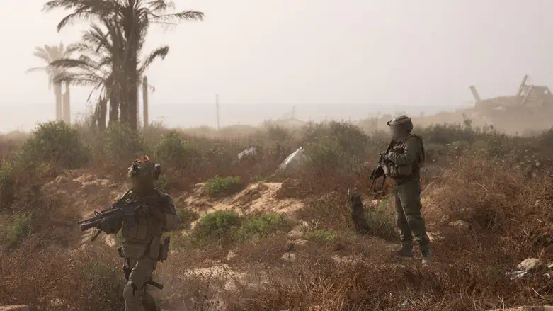 IDF soldiers in Gaza