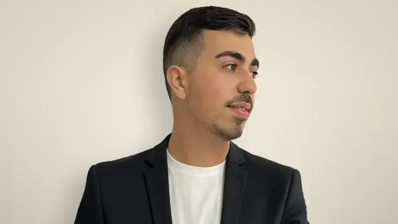 נהוראי מויאל - פייטן, זמר ומוזיקאי קלאסי