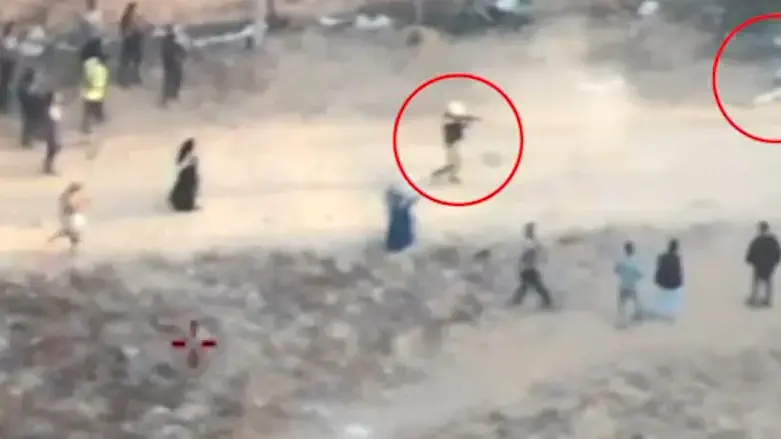 Armed gunmen firing at Gazan civilians