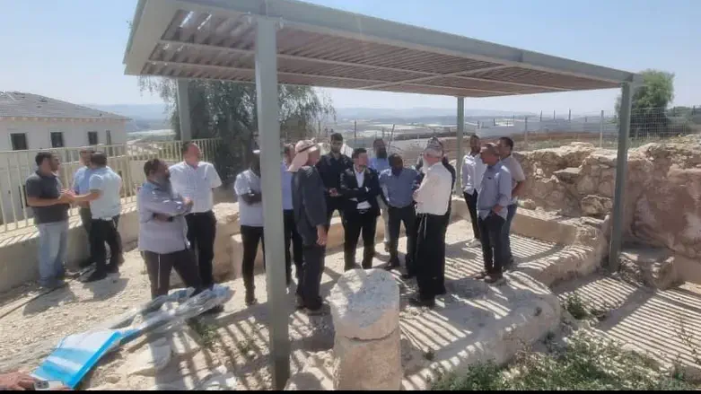 הסיור בלכיש