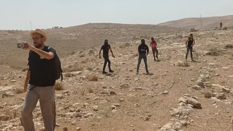פעילי שמאל בפרובוקציה מול תושבים יהודים