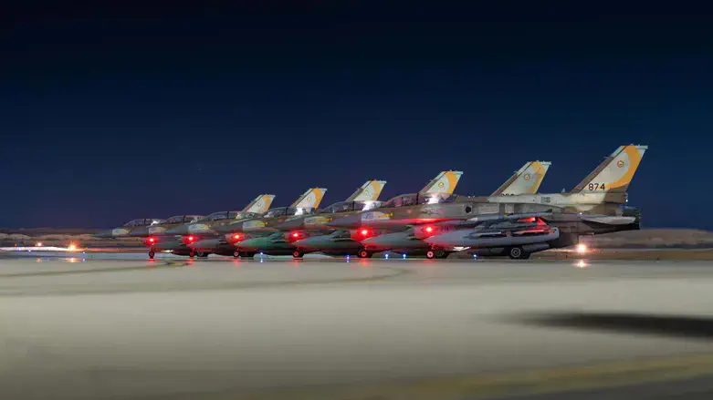 IDF fighter jets prepare for Iran strike