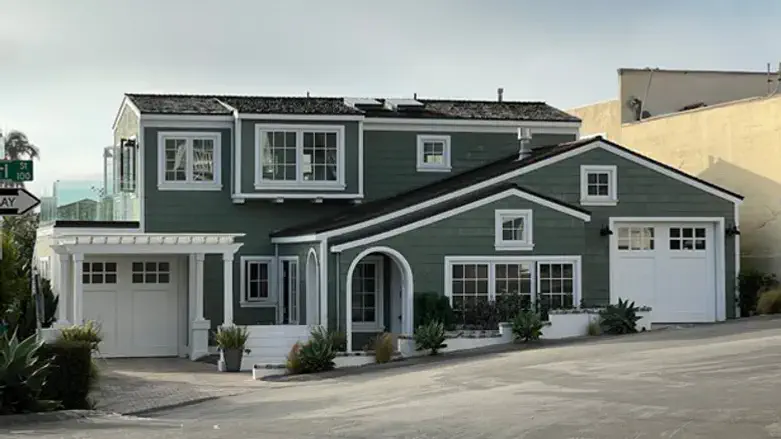 From Kibbutz to Condo