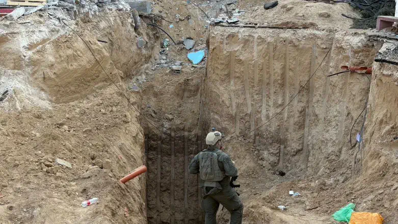 Sealing the tunnel