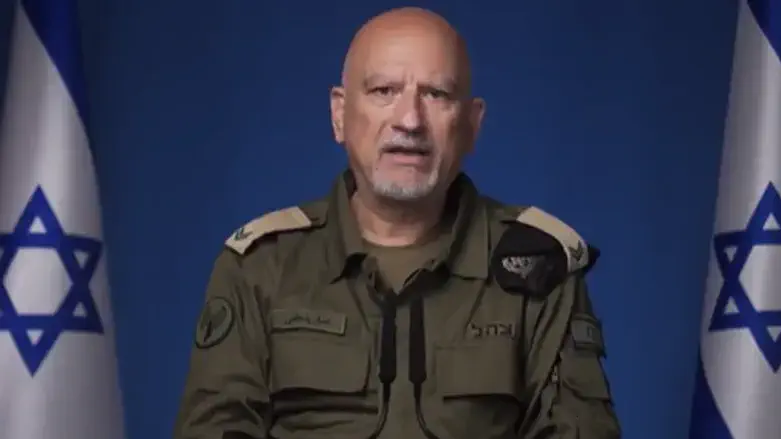 Представитель Армии обороны Израиля на персидском языке