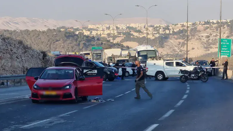 מעצר הרכב לאחר מרדף