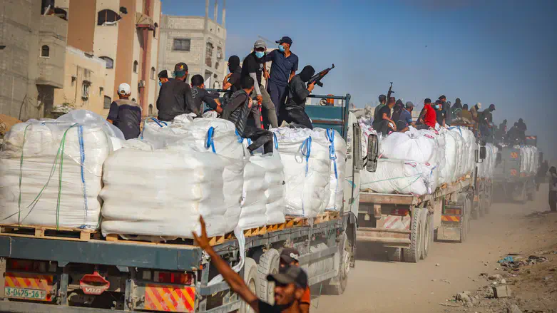 Humanitarian aid entering Gaza