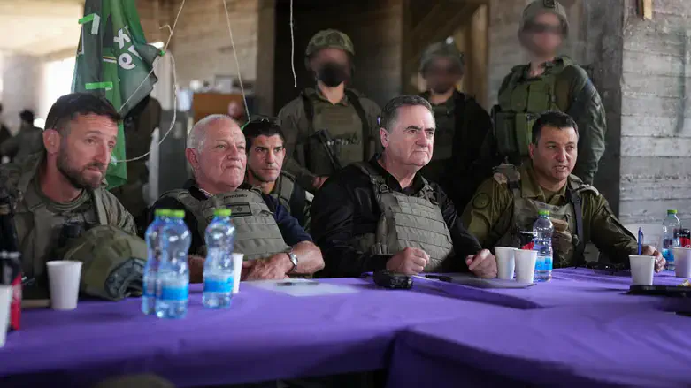 שר הביטחון ברפיח