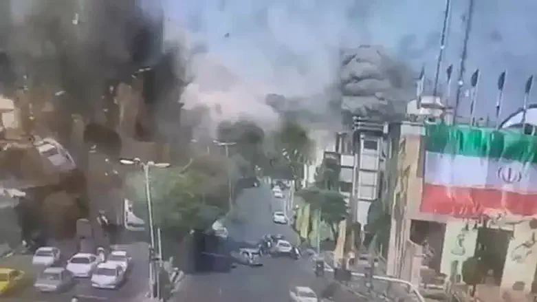 תיעוד פיצוץ הטיל בטהראן