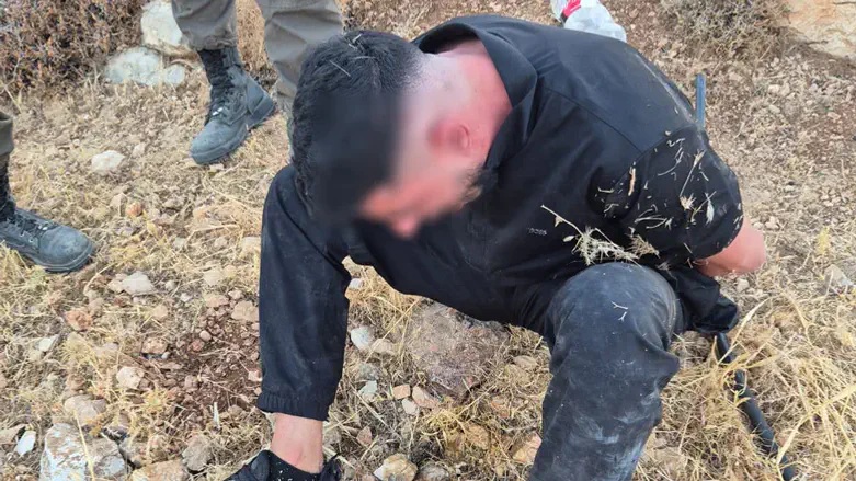Один из задержанных угонщиков автомобиля
