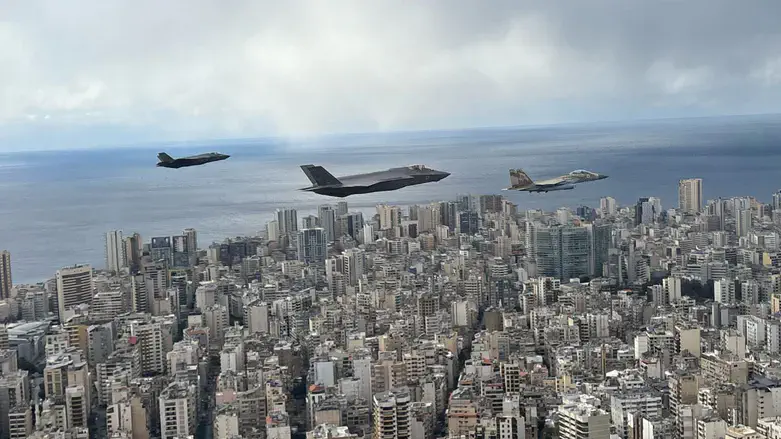 מטוסי חיל האוויר מעל הלוויית נסראללה