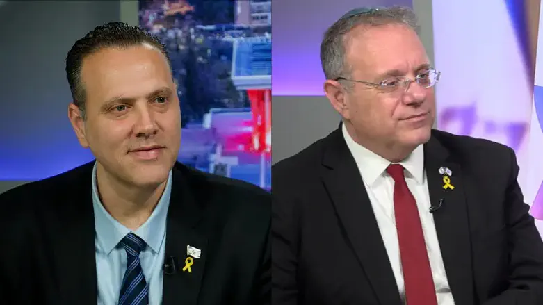 Мики Зоар и Яаков Хагоэль