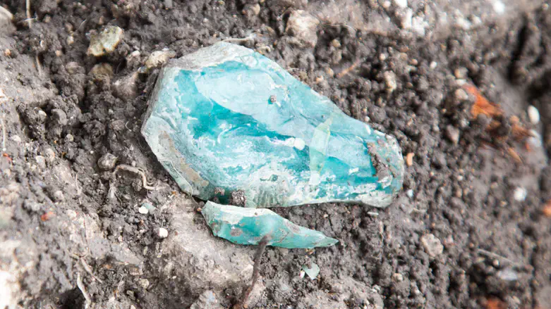 Ancient fragments of raw glass