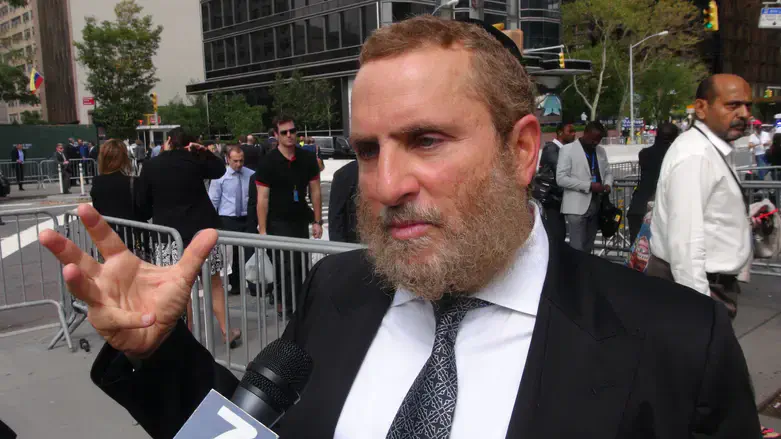 Rabbi Shmuley Boteach
