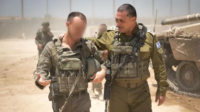 Эяль Замир с сыном