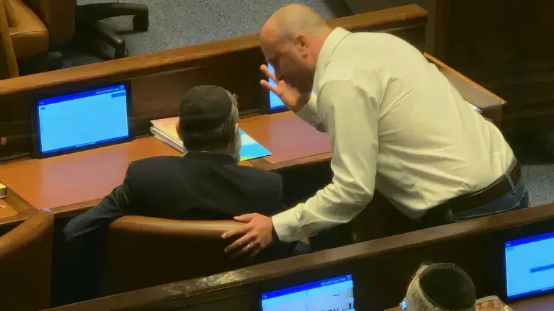 ח"כ קרויזר עם ח"כ גפני