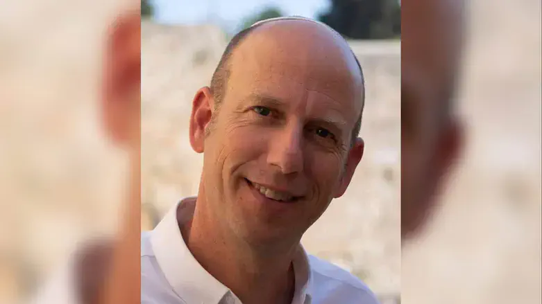 יצחק שינובר