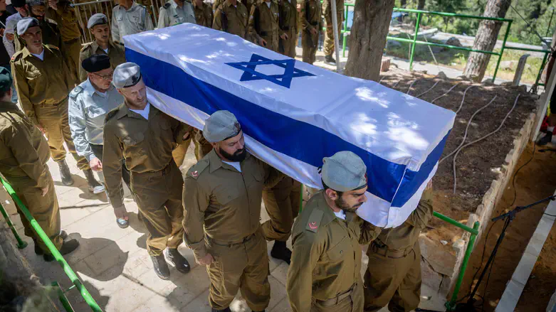 Похороны павшего бойца