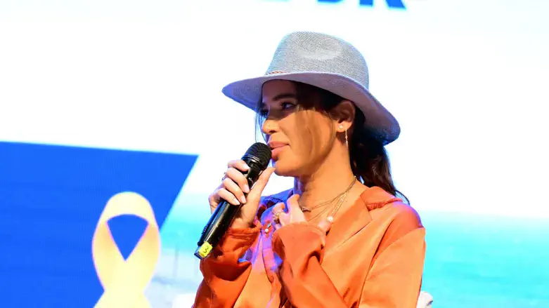 Натали Дадон