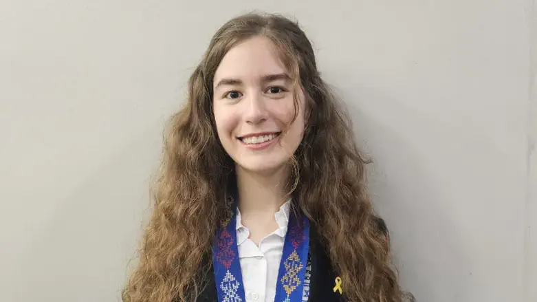 Gross with her medal