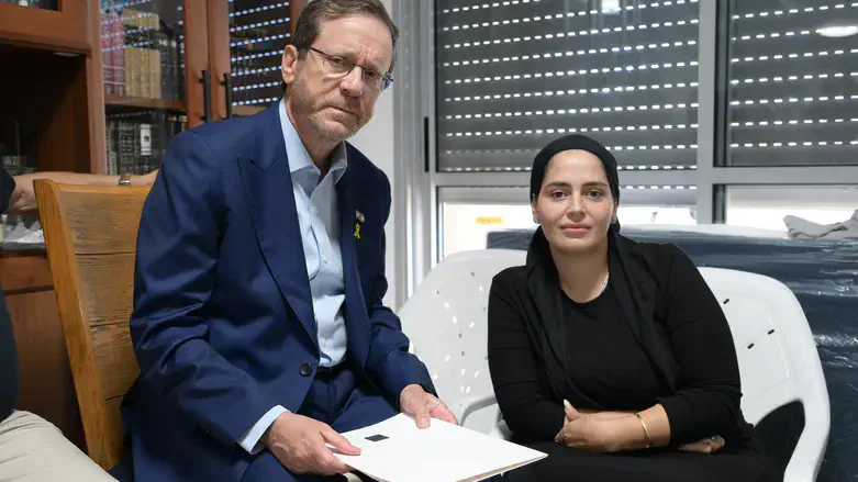 הנשיא עם הודיה טמן