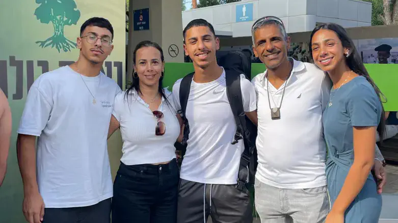 משפחת מאור בלשכת הגיוס