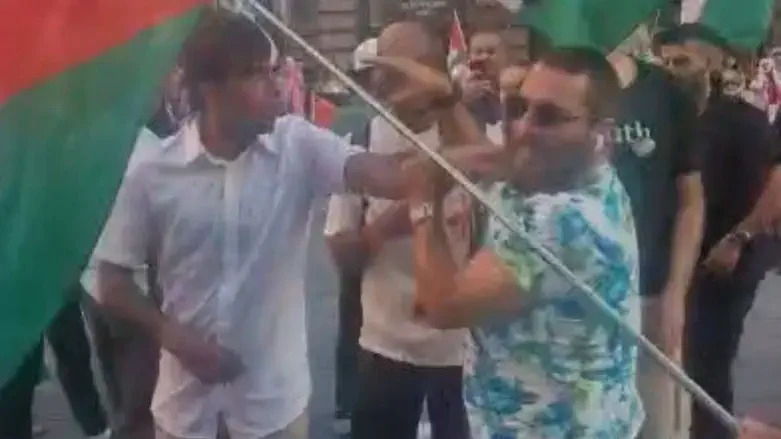 Vienna mob that attacked Rabbi Boteach