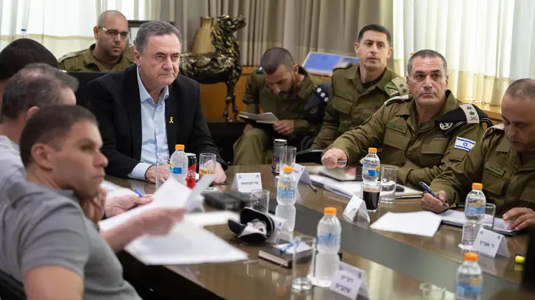 Исраэль Кац и Эяль Замир