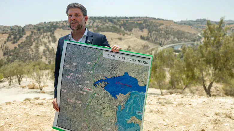 סמוטריץ' מציג את התכנית