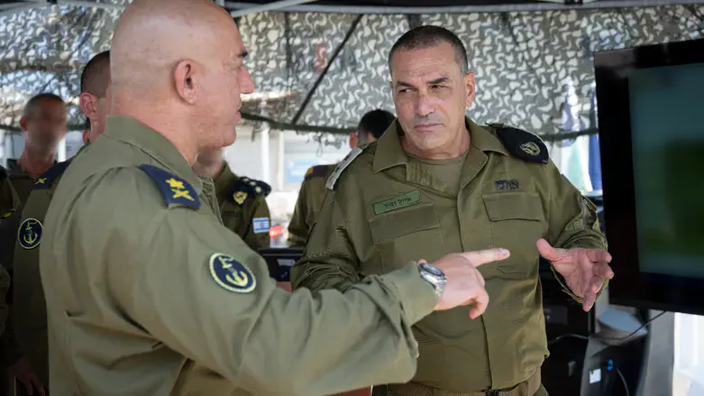 Начальник штаба ЦАХАЛ с командующим ВМС
