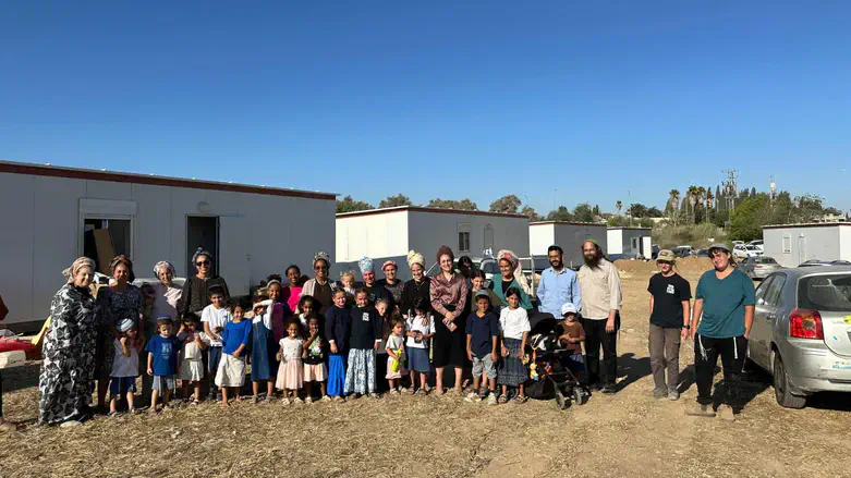 סון הר מלך עם המשפחות