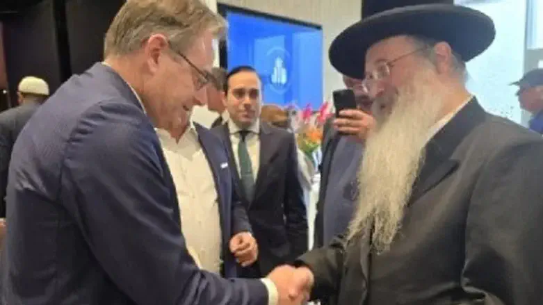 Rabbi Padwa with the Prime Minister of Belgium