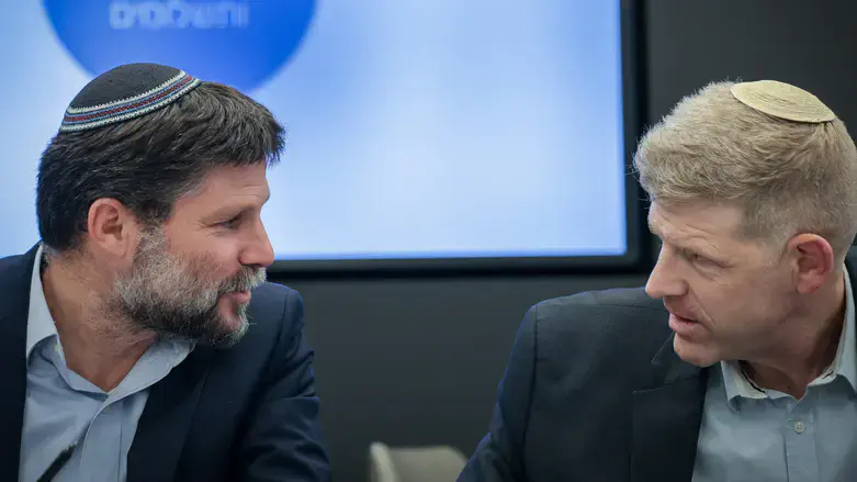 יהלי רוטנברג לצד סמוטריץ'