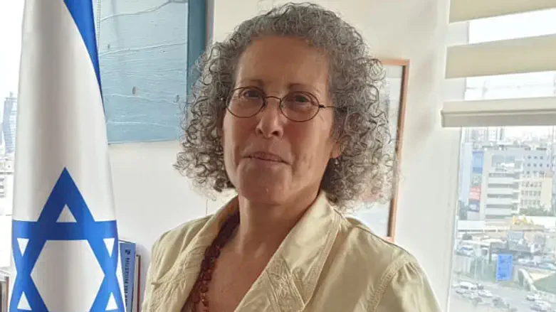 השופטת מוניץ