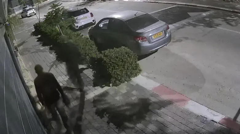 Infiltration into Na'ale