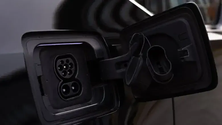 טעינת רכב חשמלי