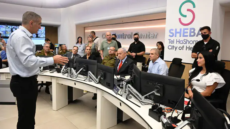 Netanyahu reviews hostage care preparations at Sheba Hospital