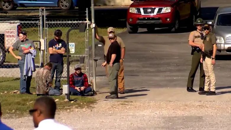 Blast at explosives plant in Tennessee