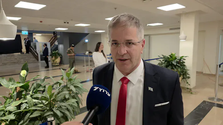 השר יואב קיש