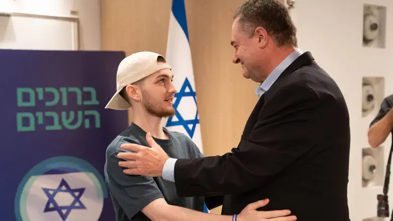 Bar Kupershtein with Israel Katz