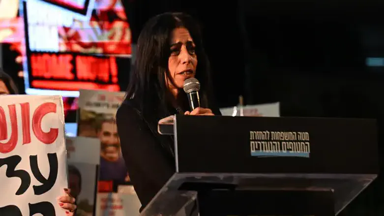 Einav Zangauker at Hostages Square