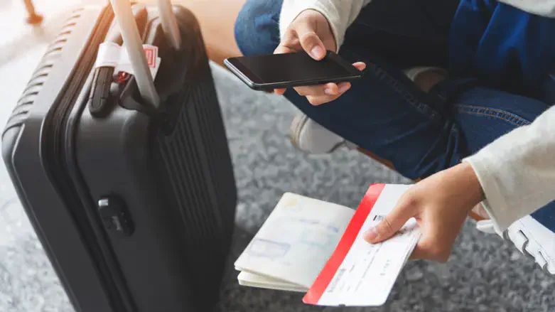 Flight tickets (illustrative)