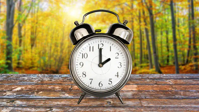 Clock (illustrative)