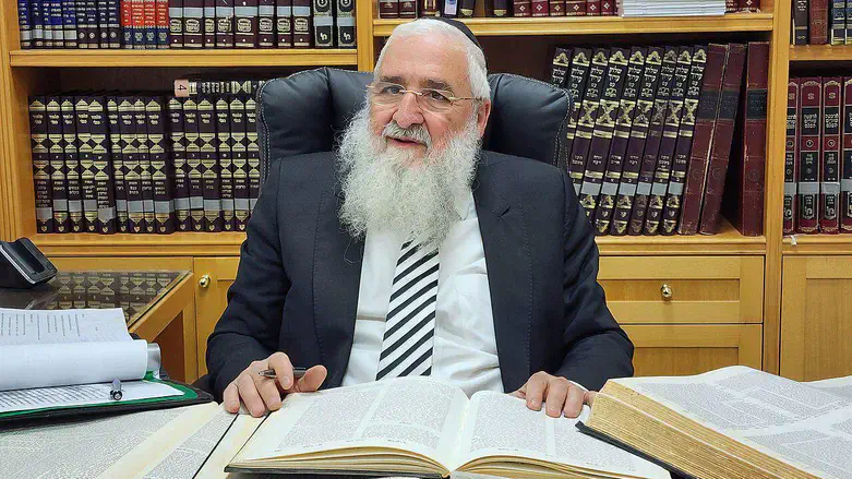 הרב מיכאל עמוס