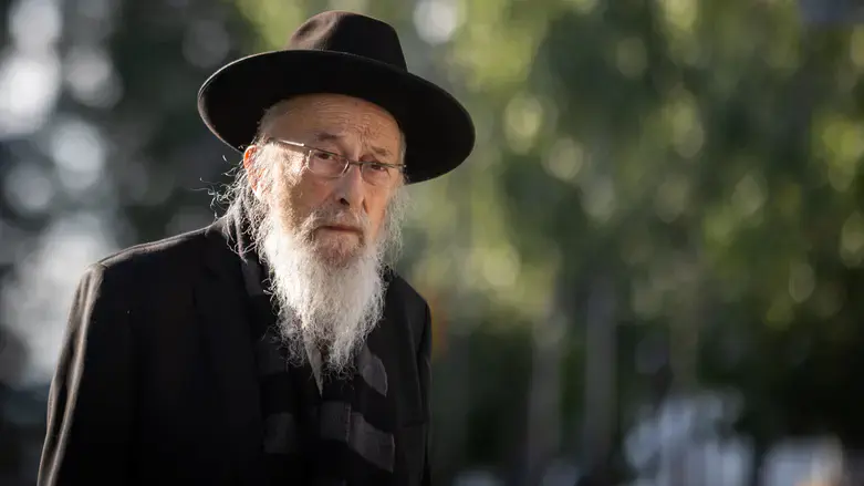 הרב צבי טאו