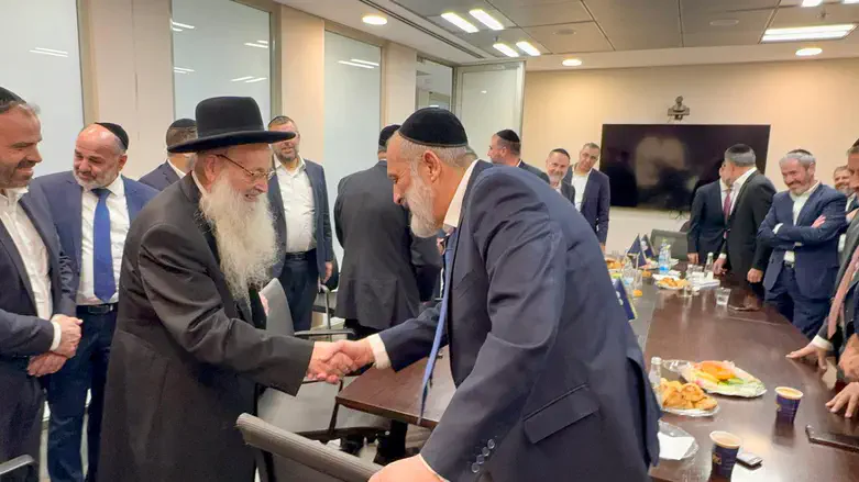 הרב מאיה בישיבת סיעת ש"ס