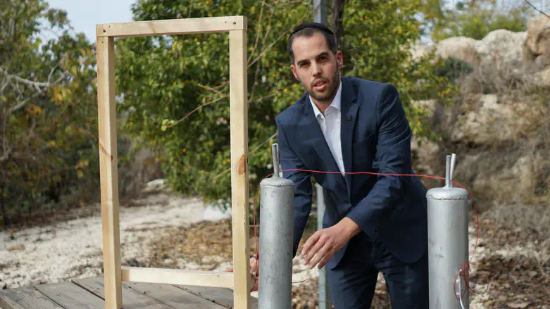 הרב אברהם רינת