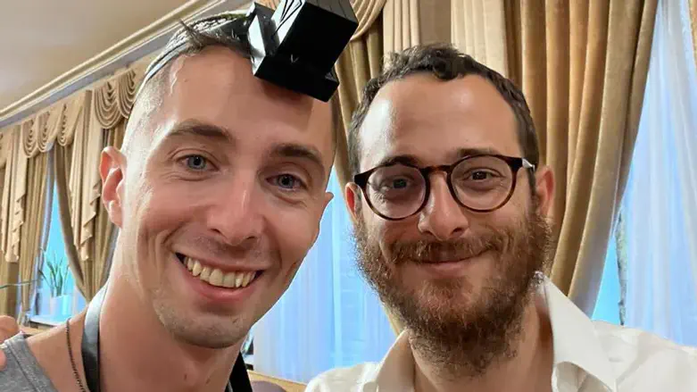 הניח תפילין